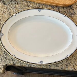 Royal Doulton Princeton platter